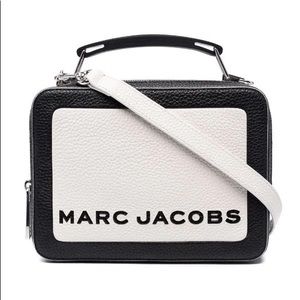 MARC JACOBS THE TEXTURED LARGE BOX BAG